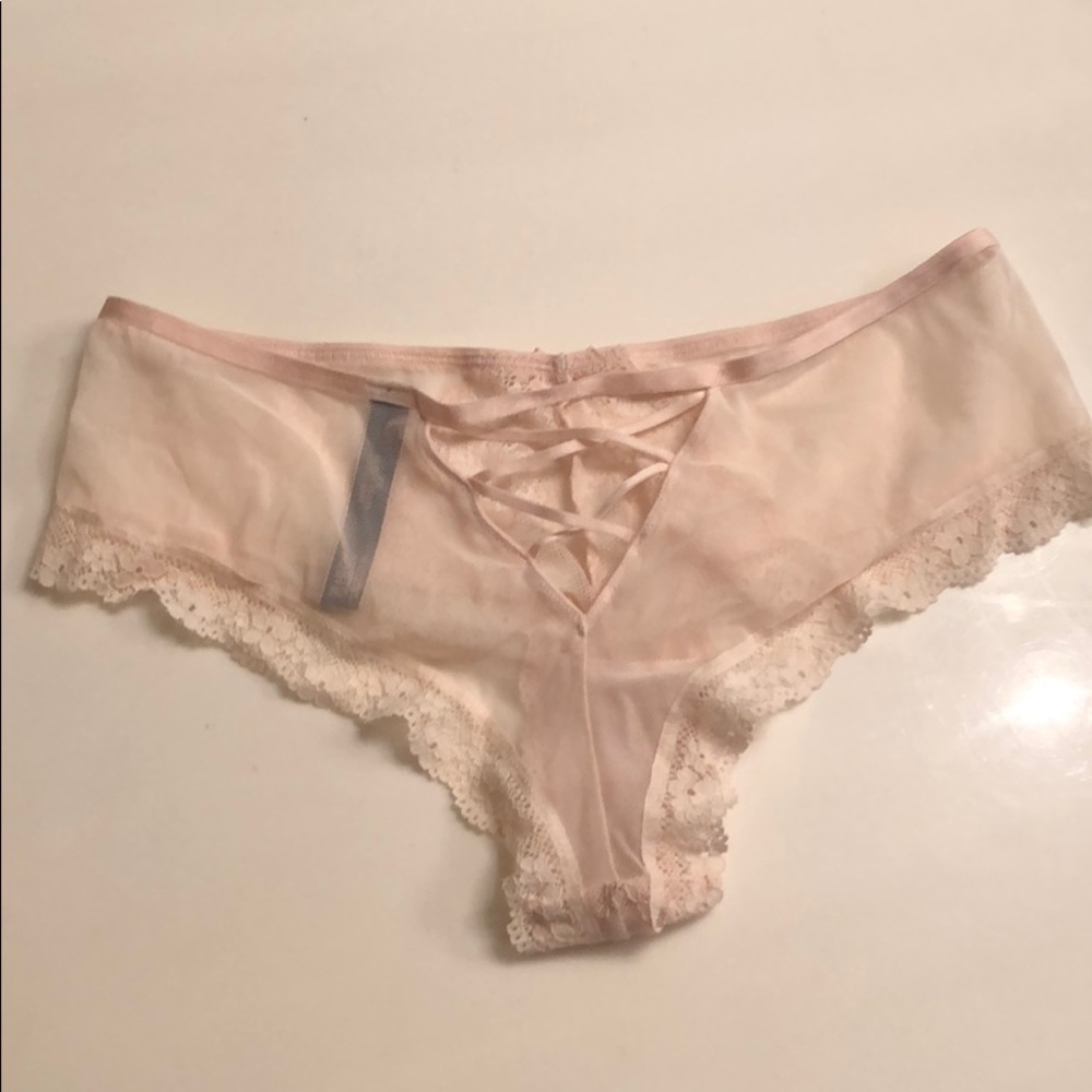 Victoria’s Secret “very sexy” cheeky panties s:M - Picture 3 of 5